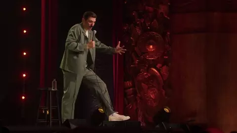 Andrew Schulz- LIFE 2025