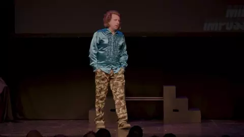 Milton Jones - Milton Impossible 2023