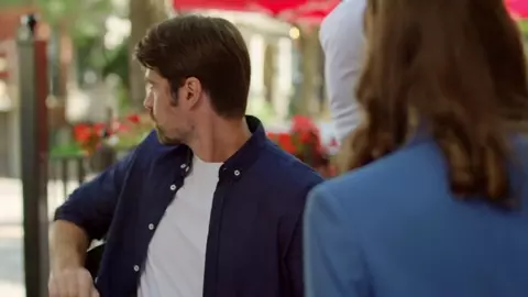Lemonade Stand Romance 2022